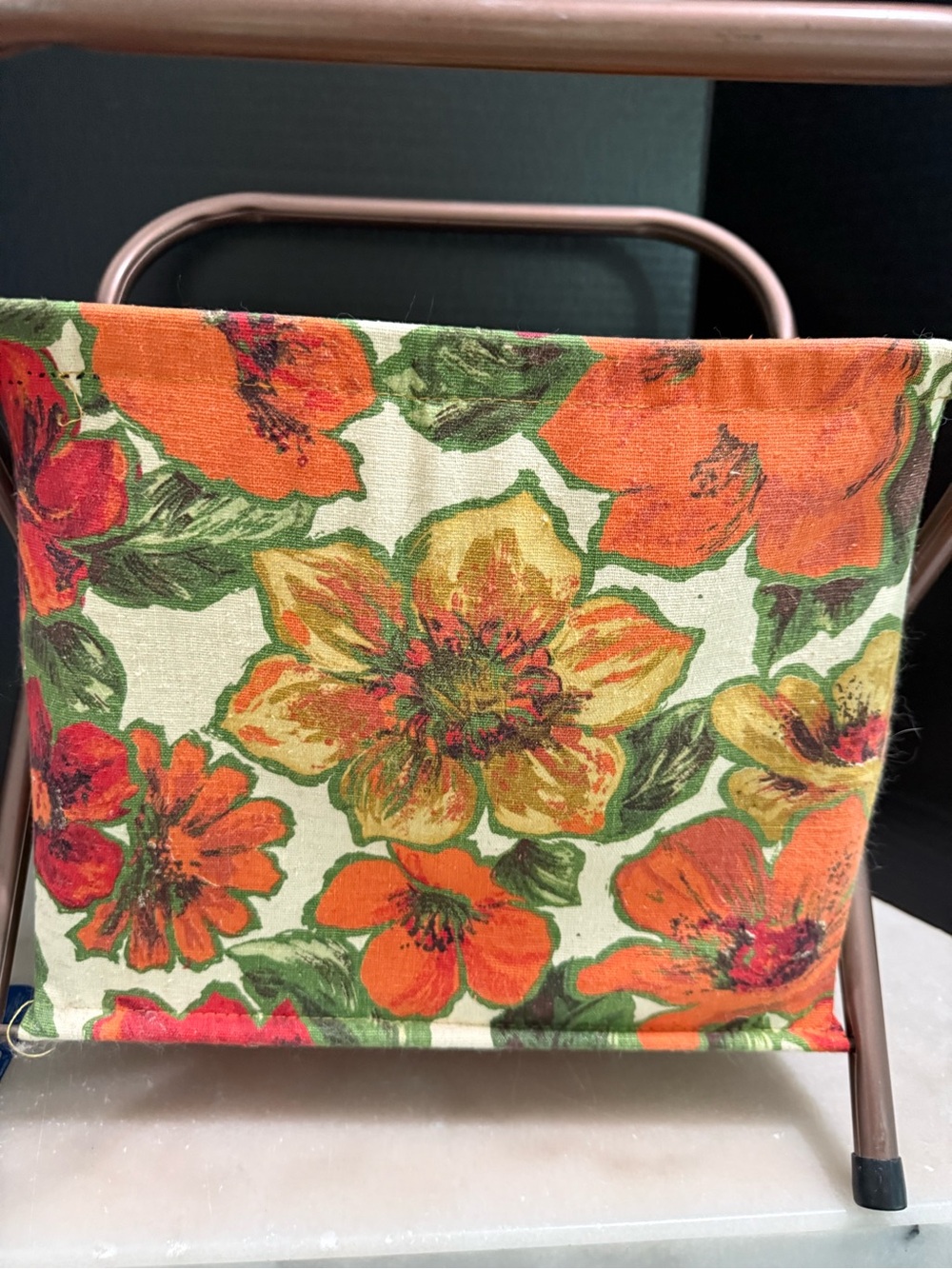 Vintage Floral Quilted Folding Knitting Basket with Accessories - Picture 4 of 7